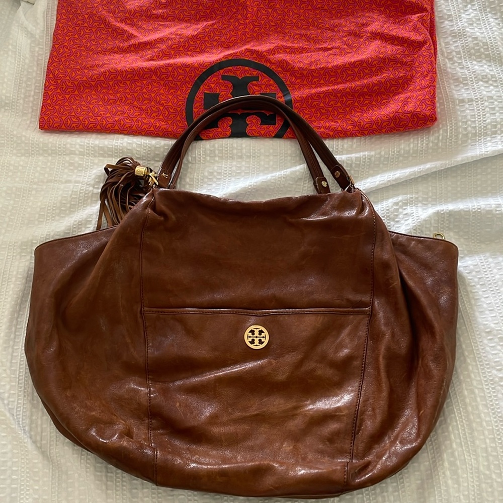 Tory Burch brown leather bag!